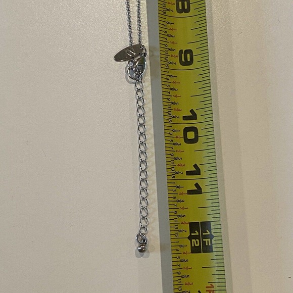 New York & Company Silver Tone Pave Rhinestone Bow Pendant Necklace Adorable 18" - Picture 6 of 6